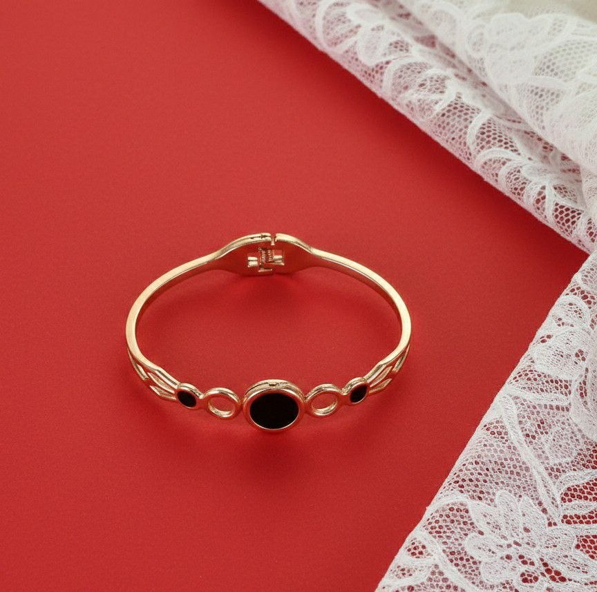 Gold Plated Heart Kada Bracelet for Women | Premium Brass Designer Bracelet | Ethnic, Casual & Western Wear | B-40