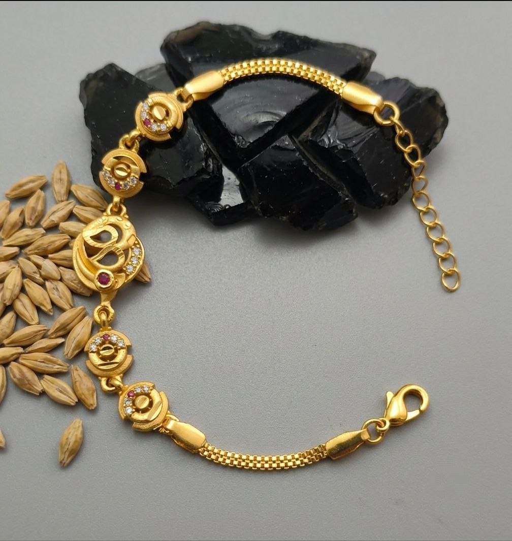 Gold Plated CZ Diamond Adjustable Chain Bracelet for Women | Dabi Peking Fashion Bracelet | B-68