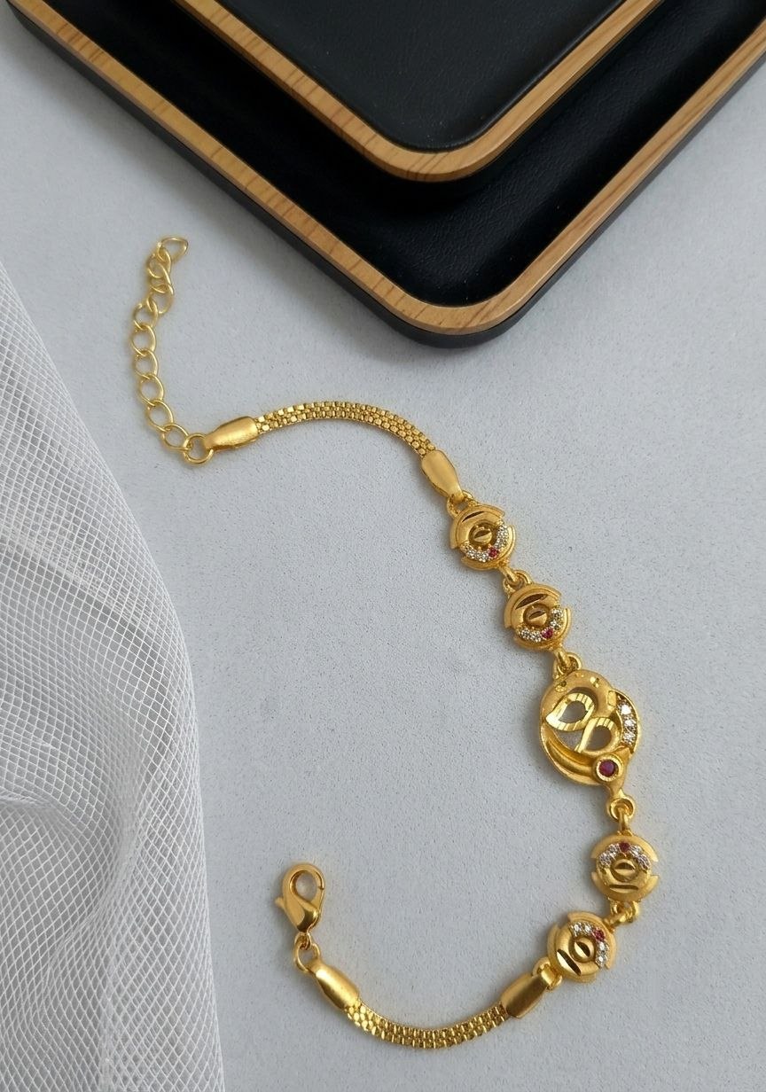 Gold Plated CZ Diamond Adjustable Chain Bracelet for Women | Dabi Peking Fashion Bracelet | B-68