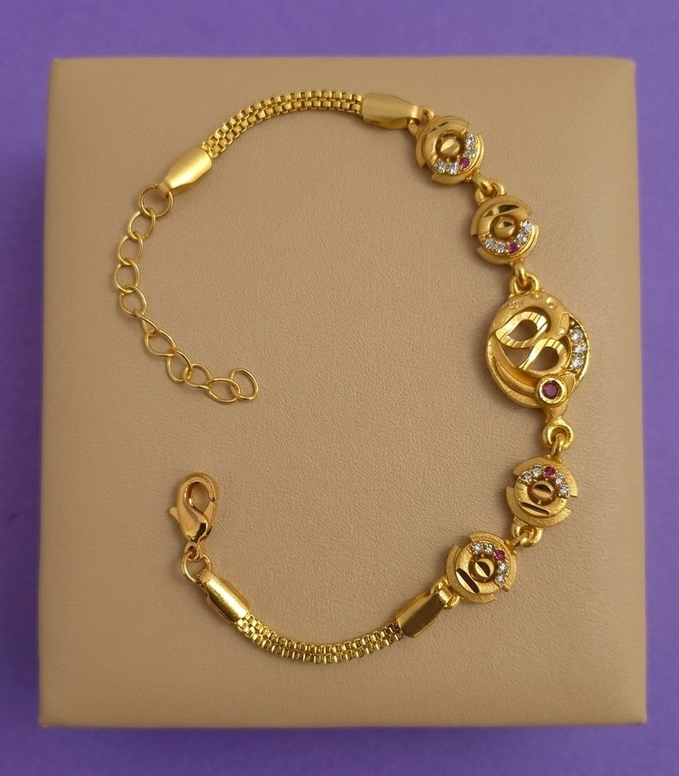 Gold Plated CZ Diamond Adjustable Chain Bracelet for Women | Dabi Peking Fashion Bracelet | B-68
