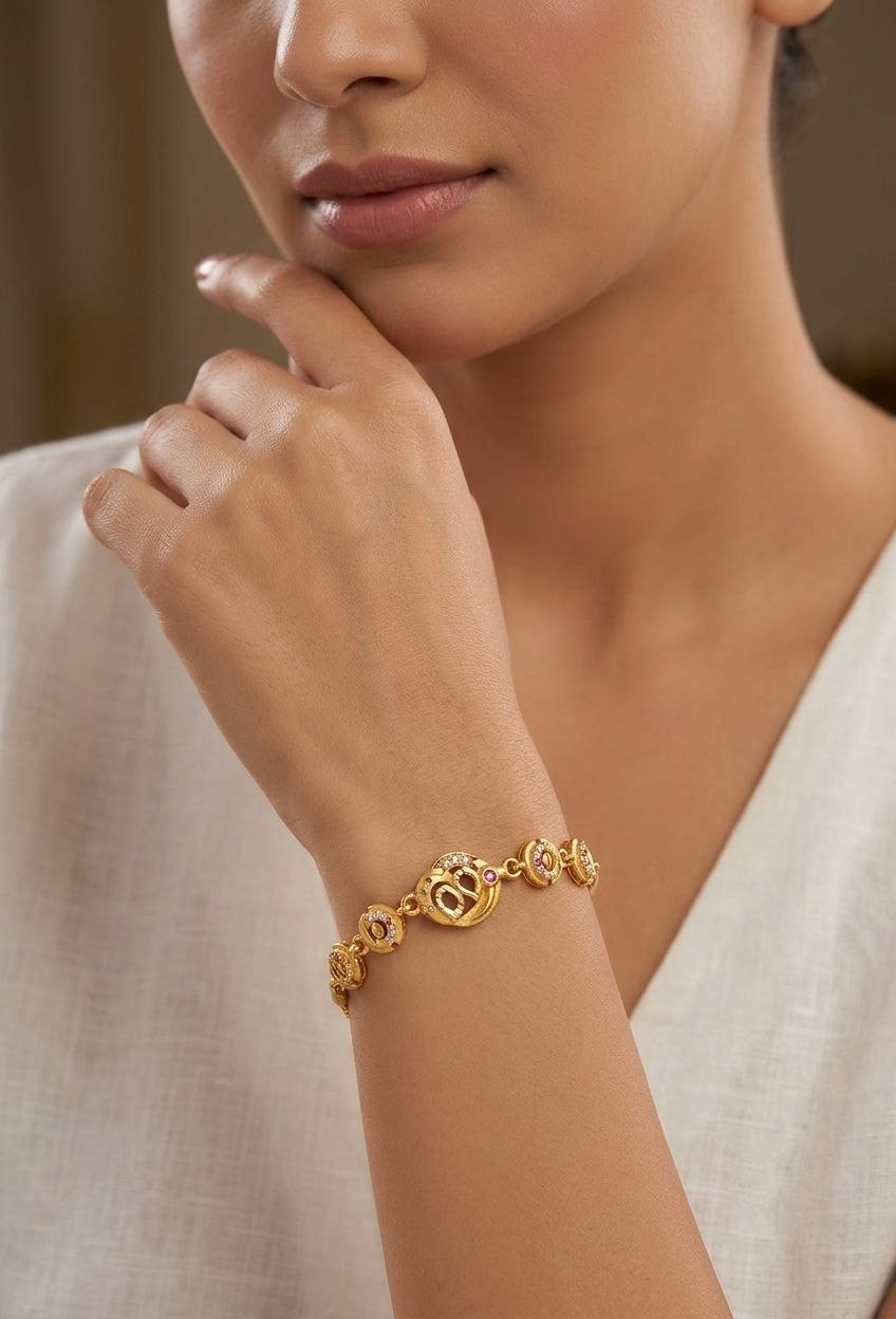 Gold Plated CZ Diamond Adjustable Chain Bracelet for Women | Dabi Peking Fashion Bracelet | B-68