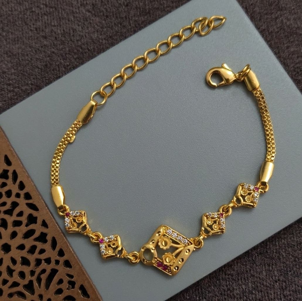 Gold Plated CZ Diamond Adjustable Chain Bracelet for Women | Dabi Peking Fashion Bracelet | B-69
