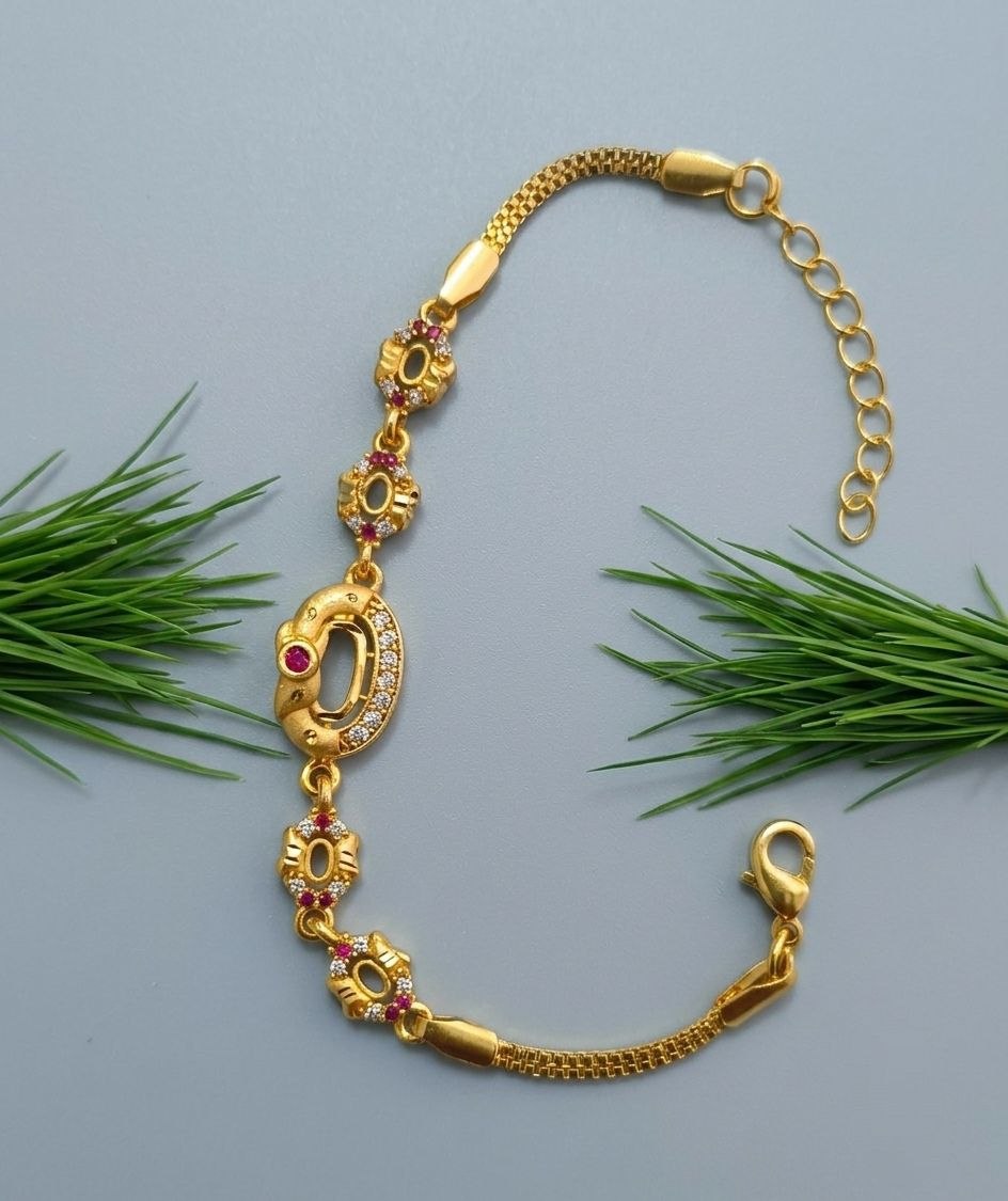 Gold Plated CZ Diamond Adjustable Chain Bracelet for Women | Dabi Peking Fashion Bracelet | B-70